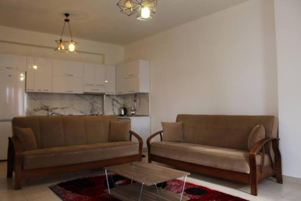 City Center Luxurious Apartment Shkoder Ngoại thất bức ảnh