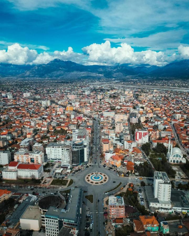 City Center Luxurious Apartment Shkoder Ngoại thất bức ảnh